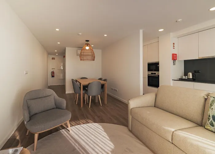 Alto Do 4* Ponta Delgada