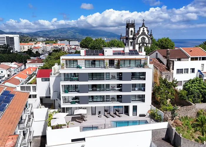 Alto Do 4* Ponta Delgada