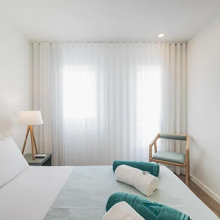 Apartahotel Alto Do 4*
