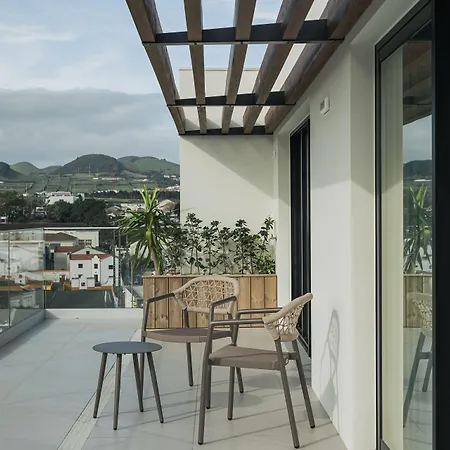 Alto Do 4* Ponta Delgada