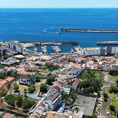 Alto Do Aparthotel 4*