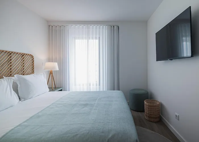 Alto Do 4* Ponta Delgada (Sao Miguel)